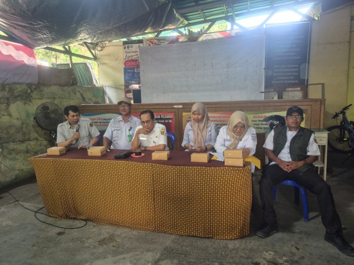 Rabu, 18 Juni 2025,  Kelurahan Karang Anyar mengikuti kegiatan Pembinaan Pelayanan Umum dari Kantor Kecamatan Sungai Kunjang yang berlangsung di Kantor Kelurahan Karang Anyar pada jam 14.00 WITA.