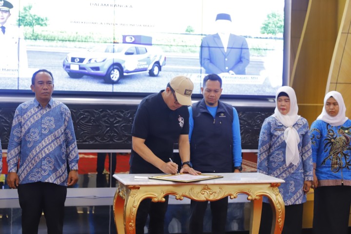 Sabtu, 21 Juni 2025, Kelurahan Karang Anyar menghadiri kegiatan pelepasan Kirab Bangga Kencana tahun 2025 dan penandatanganan Pernyataan Orang Tua Asuh Gerakan Orang Tua Asuh Cegah Stunting di Rumah Jabatan Wali Kota Samarinda, Jln.S.Parman, Samarinda