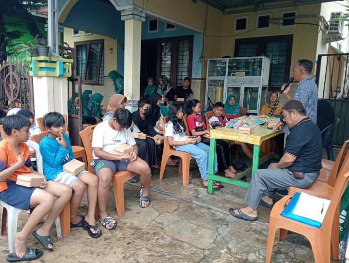 Sabtu, 28 Juni 2025, Kelurahan Karang Anyar menghadiri kegiatan Sosialisasi Narkoba bersama TP.PKK Kelurahan Karang Anyar dan Jaringan Remaja Waspada Narkoba Kelurahan Karang Anyar di wilayah RT.001,002,003 Karang Anyar.