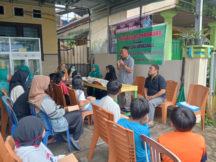 Sabtu, 28 Juni 2025, Kelurahan Karang Anyar menghadiri kegiatan Sosialisasi Narkoba bersama TP.PKK Kelurahan Karang Anyar dan Jaringan Remaja Waspada Narkoba Kelurahan Karang Anyar di wilayah RT.001,002,003 Karang Anyar.