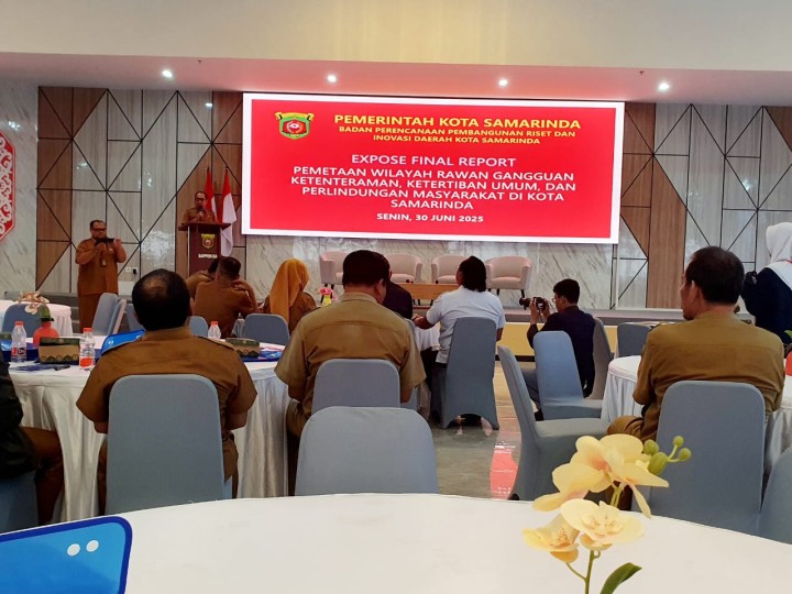 Senin, 30 Juni 2025, Kelurahan Karang Anyar  menghadiri kegiatan expose final report pemetaan wilayah rawan gangguan trantibumlinmas di Kota Samarinda yang dilaksanakan di kantor Bapperida Kota Samarinda.