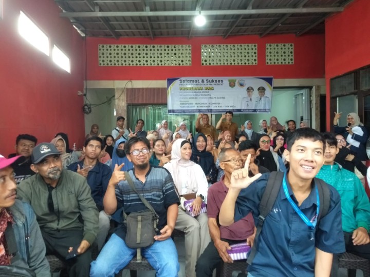 Senin, 30 Juni 2025, Kelurahan Karang Anyar  menghadiri kegiatan Probebaya bidang Pemberdayaan berupa pembukaan pelatihan kerja dan keterampilan untuk Pokmas Mekah dan Kelapa Gading di LPK Cendana Samarinda.
