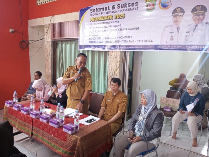 Senin, 30 Juni 2025, Kelurahan Karang Anyar  menghadiri kegiatan Probebaya bidang Pemberdayaan berupa pembukaan pelatihan kerja dan keterampilan untuk Pokmas Mekah dan Kelapa Gading di LPK Cendana Samarinda.