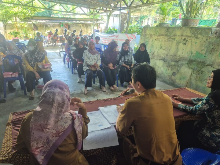 Selasa, 01 Juli 2025, Kelurahan Karang Anyar  memimpin acara rapat dan koordinasi kerja kepada 24 Ketua Posyandu se Kel.Karang Anyar di Ruang Pertemuan Kantor Kelurahan Karang Anyar.