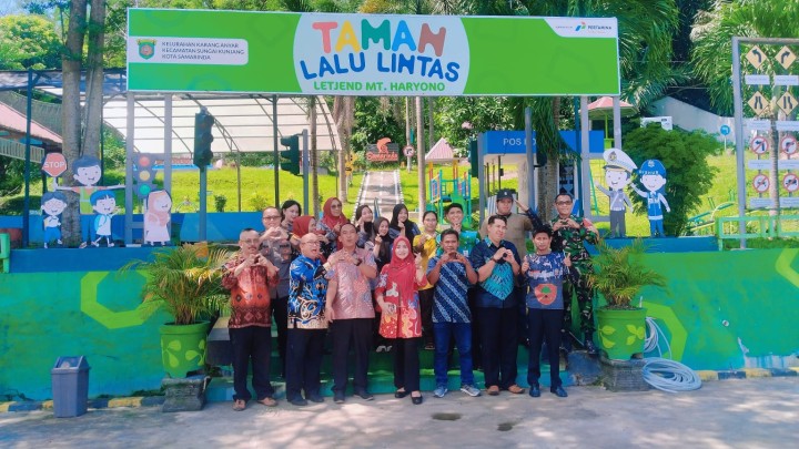 Kamis, 03 Juli 2025, Kelurahan Karang Anyar beserta Pokdarwis Karang Anyar mengikuti kegiatan Eksplorasi Wisata Samarinda dari Dinas Pemuda, Olahraga dan Pariwisata Kota Samarinda di Kantor Kelurahan Karang Anyar.