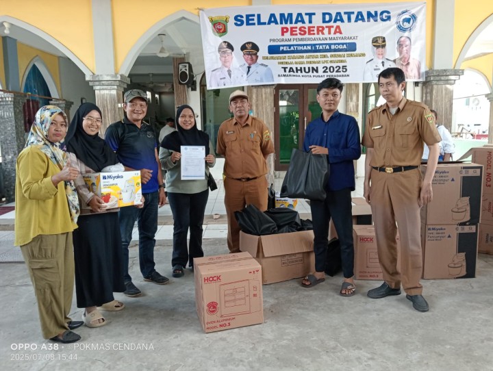 Selasa, 08 Juli 2025 Kelurahan Karang Anyar menghadiri kegiatan serah terima Peralatan Pelatihan Tata Boga dari LPK Ganesa ke Para peserta pelatihan dari Pokmas Cendana.