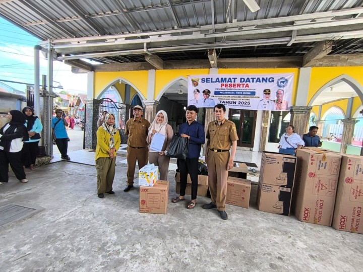 Selasa, 08 Juli 2025 Kelurahan Karang Anyar menghadiri kegiatan serah terima Peralatan Pelatihan Tata Boga dari LPK Ganesa ke Para peserta pelatihan dari Pokmas Cendana.