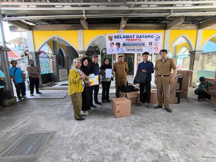 Selasa, 08 Juli 2025 Kelurahan Karang Anyar menghadiri kegiatan serah terima Peralatan Pelatihan Tata Boga dari LPK Ganesa ke Para peserta pelatihan dari Pokmas Cendana.
