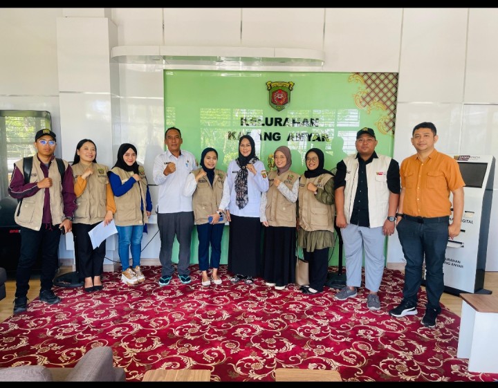 Rabu, 09 Juli 2025 Kelurahan Karang Anyar menerima sekaligus memberikan arahan kepada para petugas Sensus Pajak Daerah Bapenda Kota Samarinda yang akan melaksanakan sensus Pajak di wilayah Kelurahan Karang Anyar.