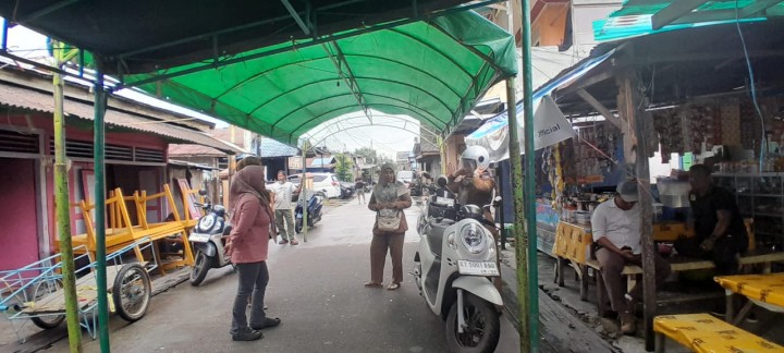 Selasa, 14 Juli 2025, Kelurahan Karang Anyar melakukan kunjungan ke lokasi tempat yang akan dijadikan sebagai lokasi Pemilihan Ketua RT.018 di Jalan Meranti Gang 2.