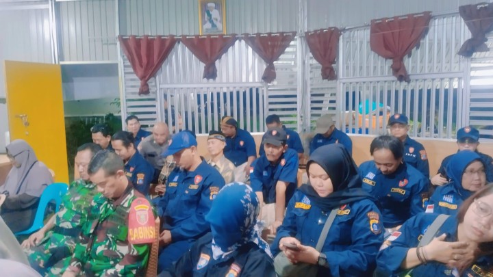 Rabu, 23 Juli 2025, Kelurahan Karang Anyar menghadiri kegiatan Rakor KAMTIBMAS FKPM bersama FORKOPIMCAM, BHABINKAMTIBMAS, BABINSA se Kecamatan Sungai Kunjang