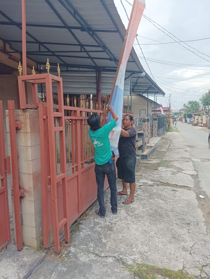 Minggu, 30 Agustus 2025, RT.006 Kel.Karang Anyar Jalan Cendana Gang 4 telah melaksanakan kegiatan pemasangan bendera dalam rangka persiapan HUT RI ke 80 tahun 2025