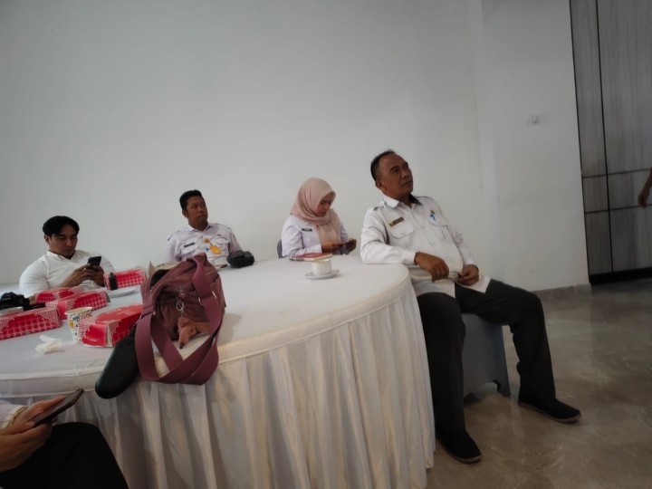 Rabu, 06 Agustus 2025, Kelurahan Karang Anyar menghadiri Rapat persiapan HUT RI ke 80 tahun 2025 di Ruang Aratula Bapperida Kota Samarinda, Jln.Dahlia, Samarinda