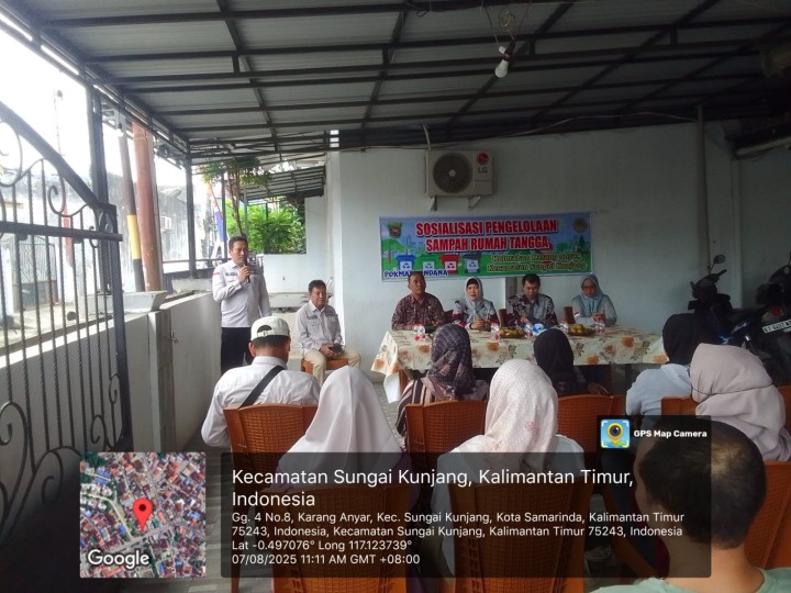 Kamis, 07 Agustus 2025, Kelurahan Karang Anyar mendampingi Camat Sungai Kunjang sebagai narasumber menghadiri kegiatan Probebaya bidang Pemberdayaan berupa acara pengelolaan sampah rumah tangga di RT.005, Jln. Cendana Gang 04