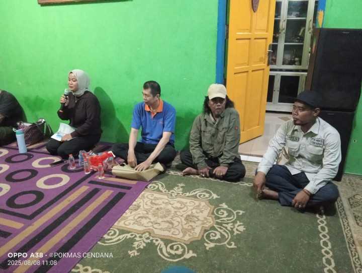 Jumat, 08 Agustus 2025, Kelurahan Karang Anyar bersama narasumber dari Pengurus Bank Sampah Ramli Berseri menghadiri kegiatan Probebaya bidang Pemberdayaan berupa acara pengelolaan sampah rumah tangga di RT.029, Jln. Ulin Gang 3.