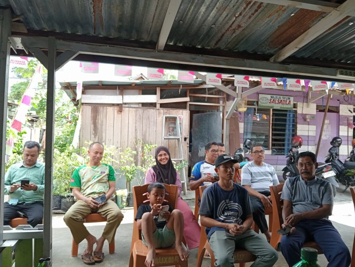 Senin, 11 Agustus 2025, Kelurahan Karang Anyar menghadiri sekaligus monitoring kegiatan Probebaya bidang Pemberdayaan berupa kegiatan Sosialisasi Pengelolaan Sampah Rumah Tangga di wilayah Pokmas Kelapa Gading (RT.01.02.13.14.15.16.19.20.21.27.30.37.38)