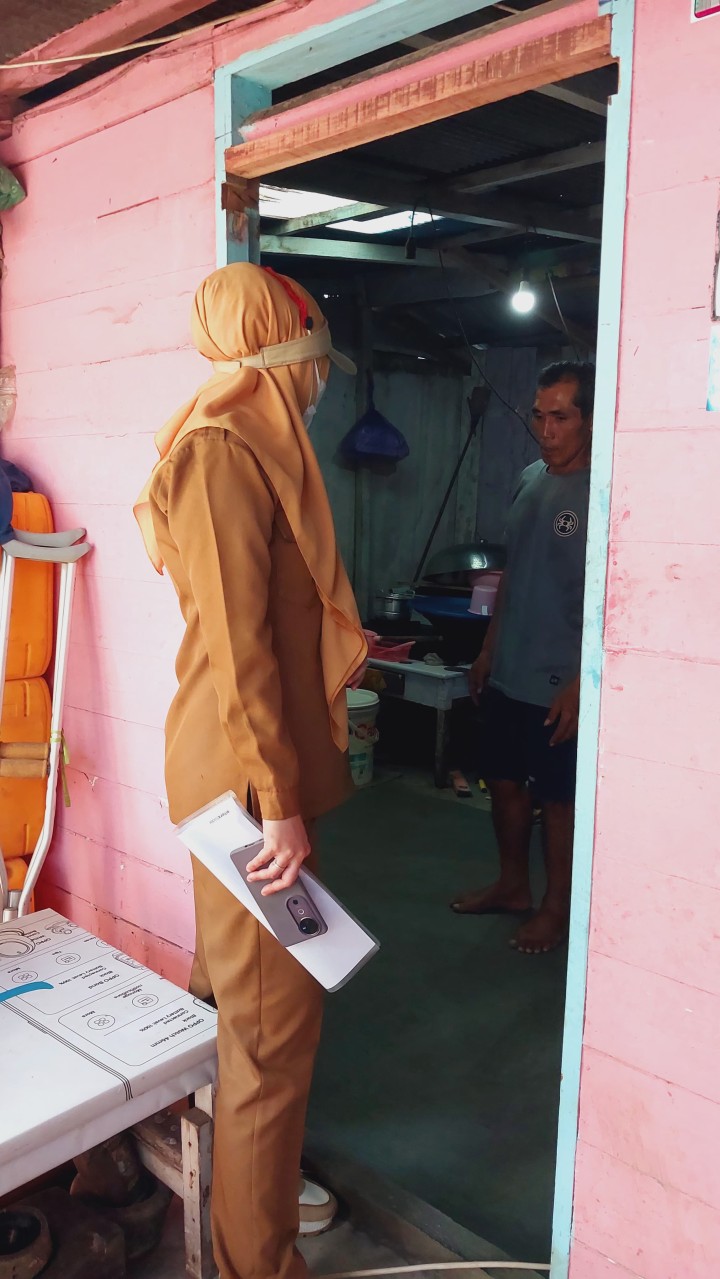 Senin, 11 Agustus 2025, Kelurahan Karang Anyar melakukan kegiatan Monitoring pengerjaan RTLH (Rumah tidak layak huni) di RT. 01, 27 dan 17 Kelurahan Karang Anyar.