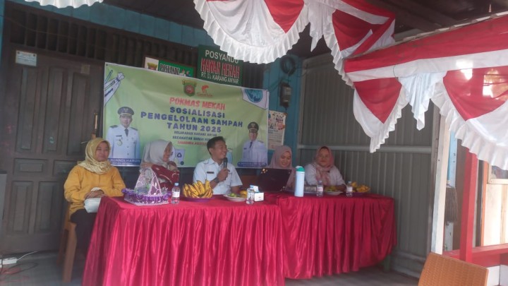 Rabu, 13 Agustus 2025, Kelurahan Karang Anyar menghadiri sekaligus monitoring kegiatan Probebaya bidang Pemberdayaan berupa kegiatan Sosialisasi Pengelolaan Sampah Rumah Tangga di wilayah Pokmas Kelapa Gading (RT.01.02.13.14.15.16.18.19.20.21.24.25.27.30.37.38)