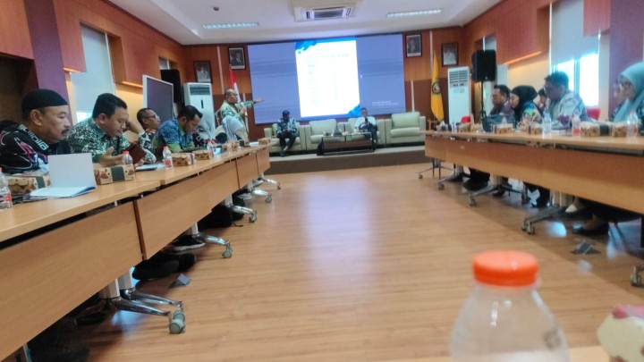 Kamis, 28 Agustus 2025, Kelurahan Karang Anyar mengikuti Rakor dan Sosialisasi Kegiatan Penilaian Probebaya Award Tahun 2025 di Ruang Rapat Integritas Lt.2 Inspektorat Kota Samarinda.