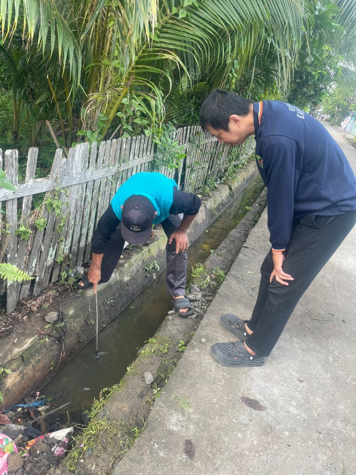 Minggu, 07 September 2025, Kelurahan Karang Anyar meninjau kegiatan Gotong Royong di wilayah RT.013,016,021,028,030 Karang Anyar
