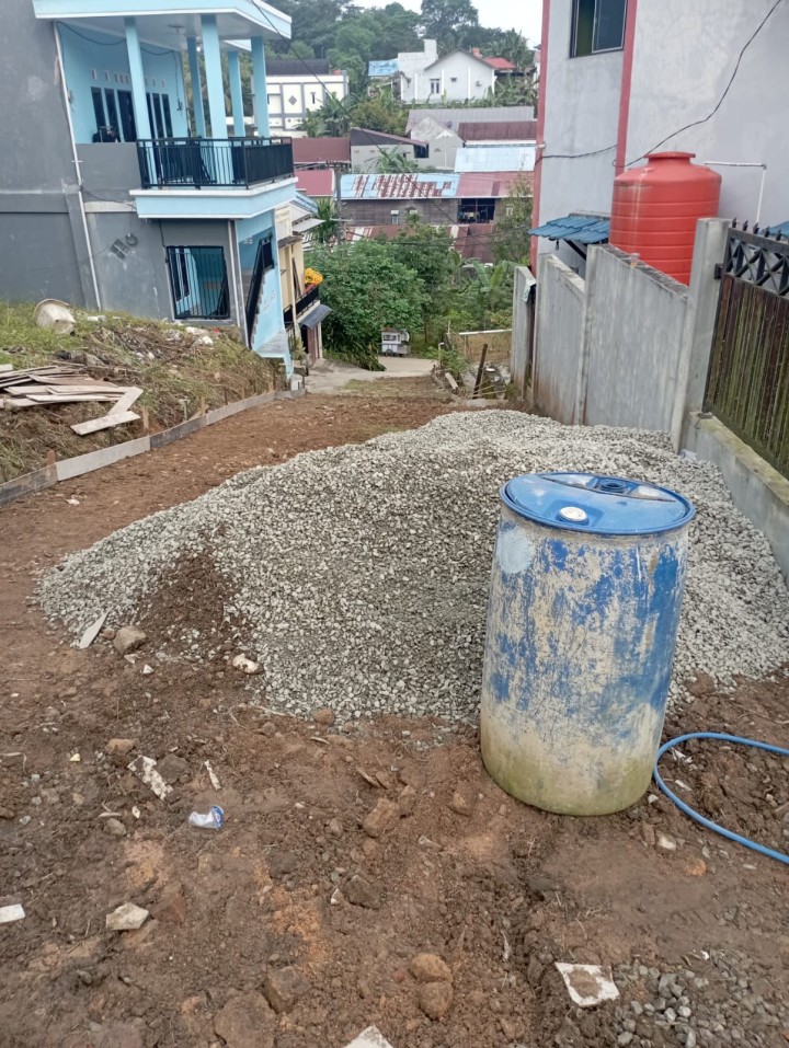 Selasa, 16 September 2025, Kelurahan Karang Anyar meninjau ke Jalan Kelapa Gading RT.011 dalam rangka pengecoran jalan untuk kegiatan Probebaya bidang Infrastruktur Sapras.