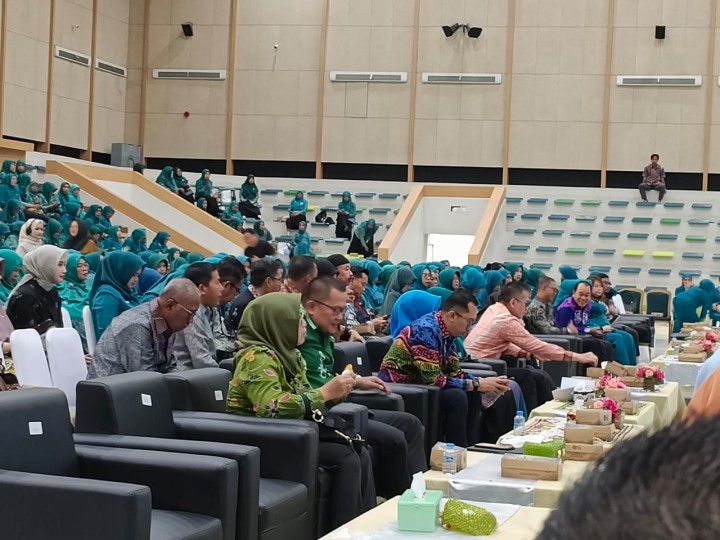 Sabtu, 20 September 2025, Kelurahan Karang Anyar menghadiri kegiatan Rapat Kerja PKK dalm puncak peringatan HKG PKK Kota Samarinda tahun 2025 di GOR Segiri Samarinda.