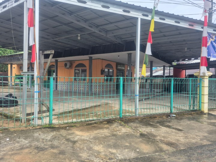 Minggu, 21 September 2025, Kelurahan Karang Anyar melakukan monitoring kegiatan Gotong royong di RT.001, RT.013, RT.014 dan RT.017