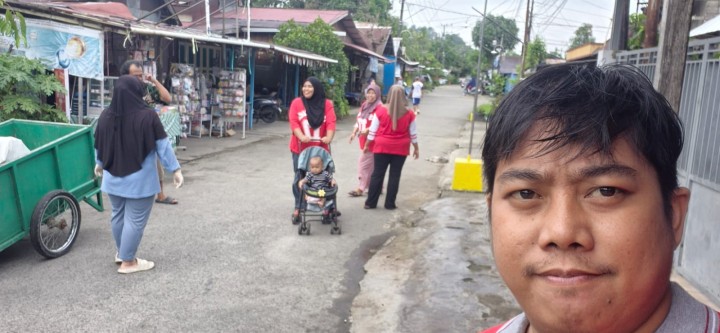 Minggu, 21 September 2025, Kelurahan Karang Anyar melakukan monitoring kegiatan Gotong royong di RT.001, RT.013, RT.014 dan RT.017