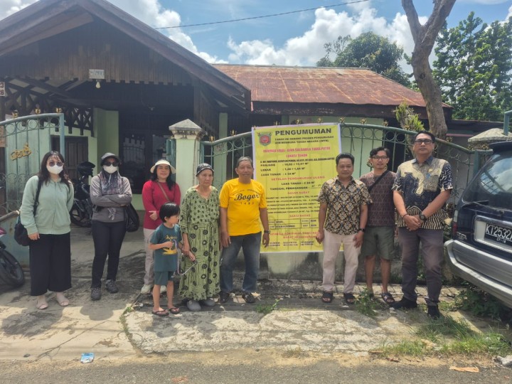 Kamis, 02 Oktober 2025, Kelurahan Karang Anyar mendampingi jalannya mediasi permasalahan tanah di Jalan MT.Haryono RT.002 Karang Anyar.