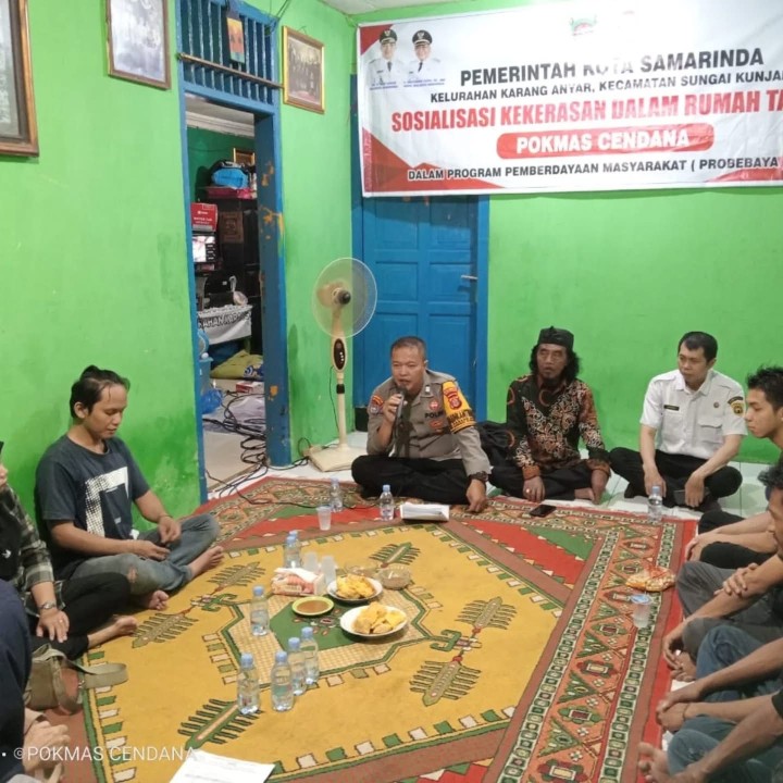 Rabu, 8 Oktober 2025, Kelurahan Karang Anyar menghadiri kegiatan Sosialisasi pencegahan kekerasan dalam rumah tangga ( KDRT ) kegiatan probebaya program pemberdayaan masyarakat yang diselenggarakan pokmas cendana kel. Karang anyar di RT 05, RT 07 dan RT 29 Kel. Karang anyar.