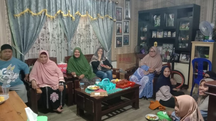 Senin, 13 Oktober 2025, Kelurahan Karang Anyar menghadiri kegiatan Sosialisasi Stunting di RT.001,013,019,020,021 dan RT.038 dalam rangkaian kegiatan Probebaya bidang Pemberdayaan Masyarakat tahun 2025.