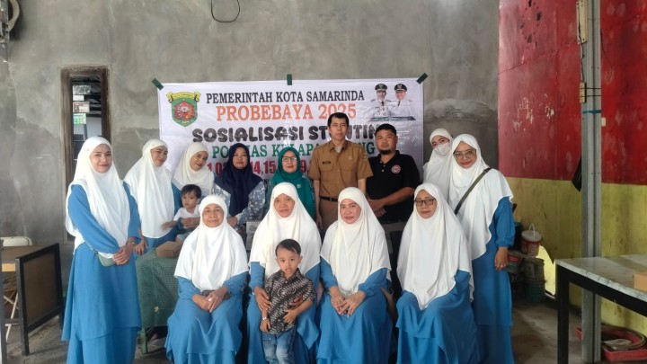 Selasa, 14 Oktober 2025, Kelurahan Karang Anyar menghadiri kegiatan Sosialisasi Stunting di RT.002, 030, 037 dalam rangkaian kegiatan Probebaya bidang Pemberdayaan Masyarakat tahun 2025.