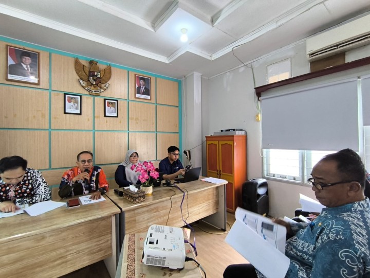 Kamis, 16 Oktober 2025, Kelurahan Karang Anyar mengikuti kegiatan Sosialisasi dari BPJS Kota Samarinda di Kantor Kecamatan Sungai Kunjang
