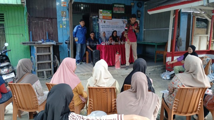 Kamis, 16 Oktober 2025, Kelurahan Karang Anyar menghadiri kegiatan Ketentraman , Ketertiban Umum dan Perlindungan masyarakat berupa Sosialisasi Pemadam Kebakaran di RT.031,034,035 dalam rangkaian kegiatan Probebaya bidang Pemberdayaan Masyarakat tahun 2025.