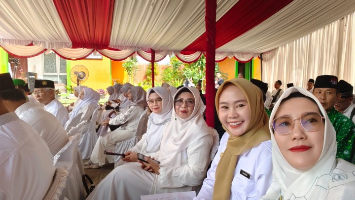 Rabu, 22 Oktober 2025, Kelurahan Karang Anyar Menghadiri Upacara Hari Santri Nasional Di PonPes Nabil Husein Samarinda.