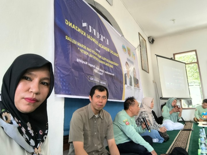 Sabtu, 01 November 2025, Kelurahan Karang Anyar mendampingi Forum Anak Karang Anyar mengikuti Dialog Remaja se Kecamatan Sungai Kunjang di Kantor Kecamatan Sungai Kunjang.