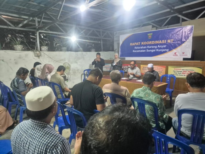 Rabu, 05 November 2025, Kelurahan Karang Anyar melaksanakan kegiatan Rapat dan Koordinasi bersama Ketua RT se Karang Anyar
