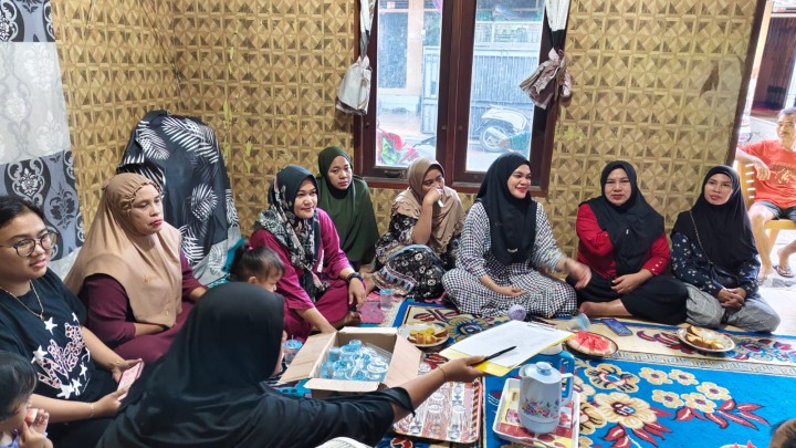 Kamis, 23 November 2025, Kelurahan Karang Anyar menghadiri sekaligus mendampingi Ketua RT.023 Karang Anyar dan warganya dalam kegiatan Rembuk Warga