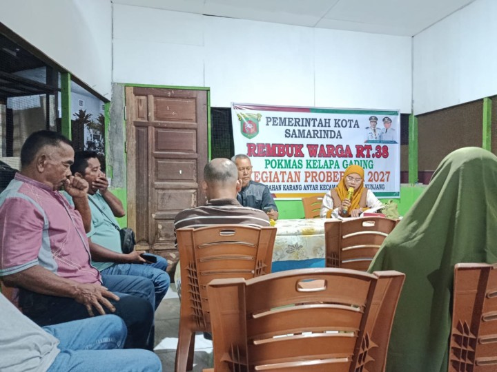 Kamis, 13 November 2025, Kelurahan Karang Anyar menghadiri sekaligus mendampingi Ketua RT.038 Karang Anyar dan warganya dalam kegiatan Rembuk Warga