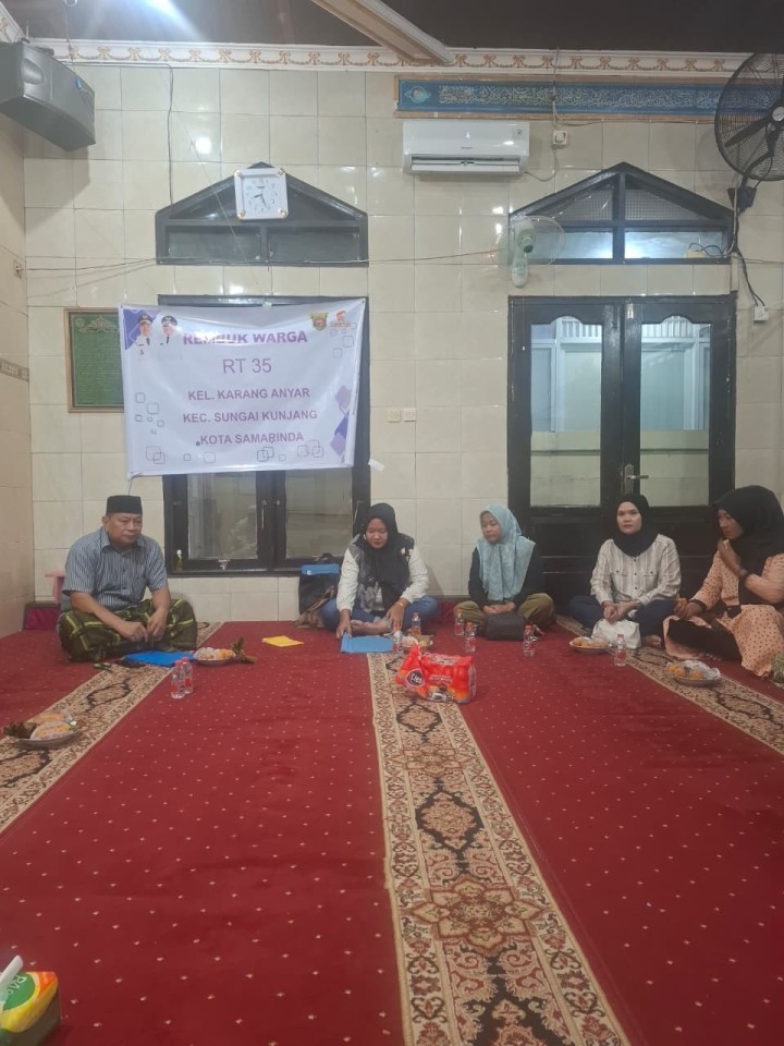 Sabtu, 15 November 2025, Kelurahan Karang Anyar menghadiri sekaligus mendampingi Ketua RT.035 Karang Anyar dan warganya dalam kegiatan Rembuk Warga