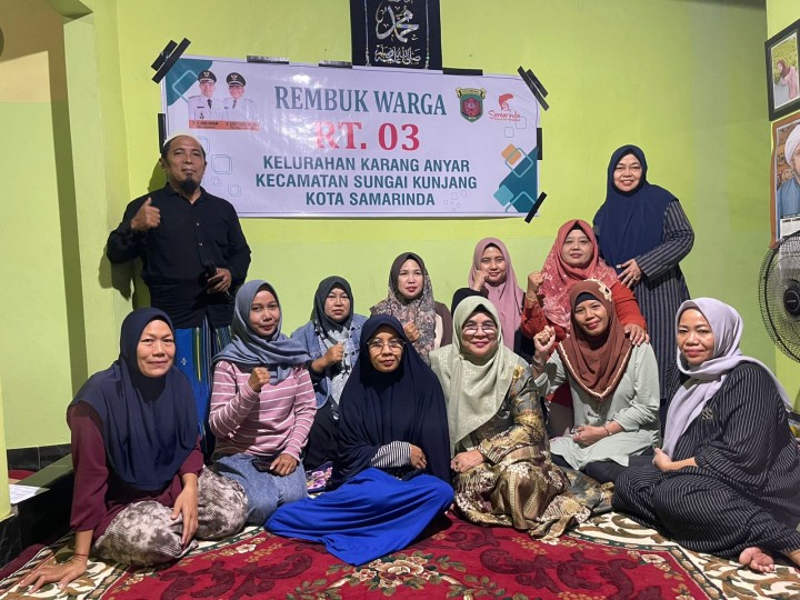 Sabtu, 15 November 2025, Kelurahan Karang Anyar menghadiri sekaligus mendampingi Ketua RT.003 Karang Anyar dan warganya dalam kegiatan Rembuk Warga