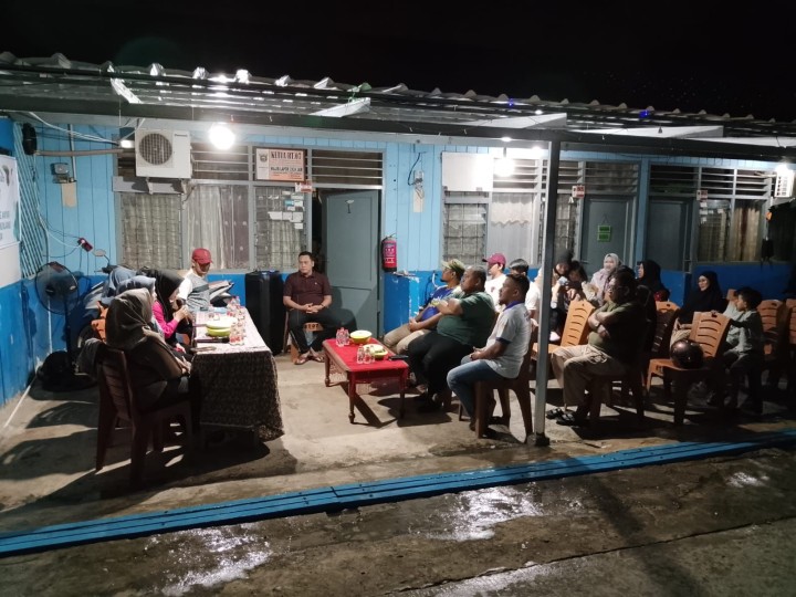 Selasa, 18 November 2025, Kelurahan Karang Anyar menghadiri sekaligus mendampingi Ketua RT.007 Karang Anyar dan warganya dalam kegiatan Rembuk warga