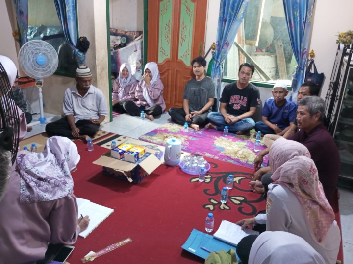 Rabu, 19 November 2025, Kelurahan Karang Anyar menghadiri sekaligus mendampingi Ketua RT.019 Karang Anyar dan warganya dalam kegiatan Rembuk warga