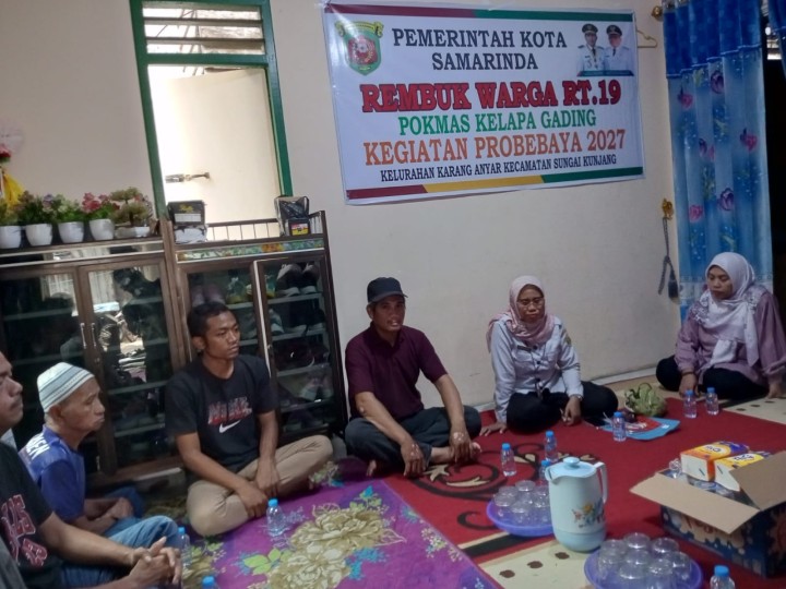 Rabu, 19 November 2025, Kelurahan Karang Anyar menghadiri sekaligus mendampingi Ketua RT.019 Karang Anyar dan warganya dalam kegiatan Rembuk warga