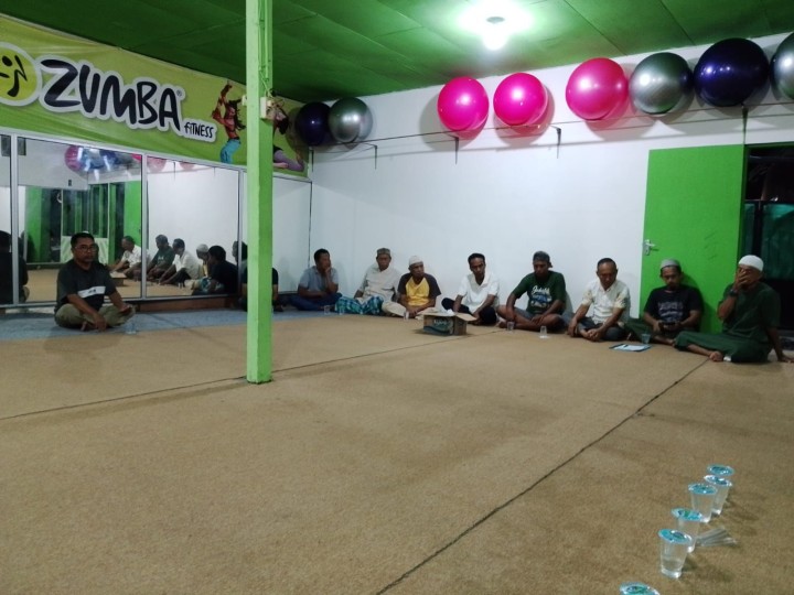 Kamis, 20 November 2025, Kelurahan Karang Anyar menghadiri sekaligus mendampingi Ketua RT.004 Karang Anyar dan warganya dalam kegiatan Rembuk warga