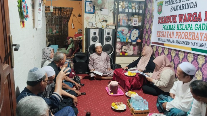 Kamis, 20 November 2025, Kelurahan Karang Anyar menghadiri sekaligus mendampingi Ketua RT.015 Karang Anyar dan warganya dalam kegiatan Rembuk warga