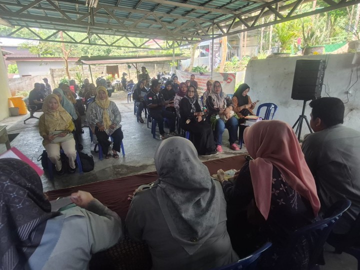 Jumat, 28 November 2025, Kelurahan Karang Anyar memfasilitasi kegiatan penyuluhan Metrologi Legal dari Dinas Perdagangan Kota Samarinda di Ruang Serba Guna Kantor Kelurahan Karang Anyar.