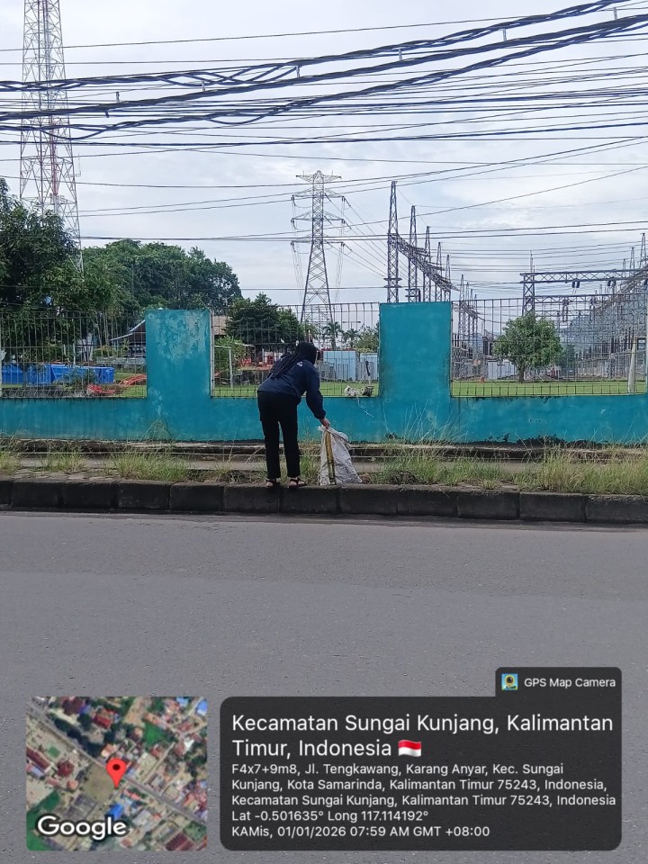 Kamis, 01 Januari 2026, Kelurahan Karang Anyar melakukan pengecekan sisa hasil sampah kulit jagung dan kulit  rambutan di Jalan Tengkawang dan Jalan Ulin  dan hasil nya  langsung di setorkan ke Kecamatan Sungai  Kunjang.