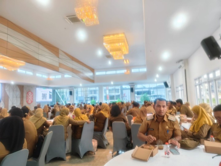 Selasa, 06 Januari 2026, Kelurahan Karang Anyar mengikuti kegiatan Sosialisasi Peraturan Walikota Nomor 88 Tahun 2025 tentang Fasilitasi Pengumpulan Dan Pengelolaan Sumbangan Dana Gotong Royong Untuk Penyelenggaraan Kesejahteraan Sosial di Lingkungan Pemerintah Kota Samarinda di Ruang Arutala Bapperida Samarinda.