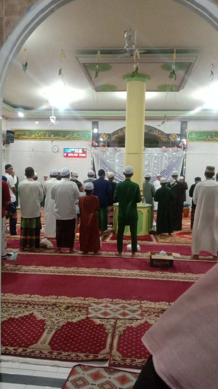 Sabtu, 17 Januari 2026, Kelurahan Karang Anyar mengahdiri acara Isra Mi'Raj di jalan kahoi RT 30, RT 31
